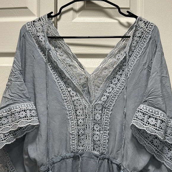 Surf Gypsy Dusty Blue and Lace Beach Coverup with a Cinched Waist Size Large - Picture 4 of 6
